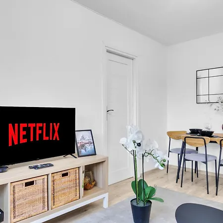Bubblegum 2 Bedroom In Mokotow * Varsóvia